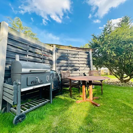 Großes Ferienzimmer Uckermark Casekow Exterior foto
